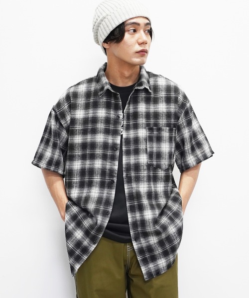 Beno（ビーノ）の「半袖チェックシャツ（Tシャツ/カットソー・メンズ・ネイビー/イエロー/ブルー/ブラック・MEDIUM/LARGE）」の5枚目の写真