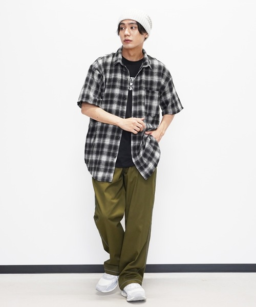 Beno（ビーノ）の「半袖チェックシャツ（Tシャツ/カットソー・メンズ・ネイビー/イエロー/ブルー/ブラック・MEDIUM/LARGE）」の7枚目の写真