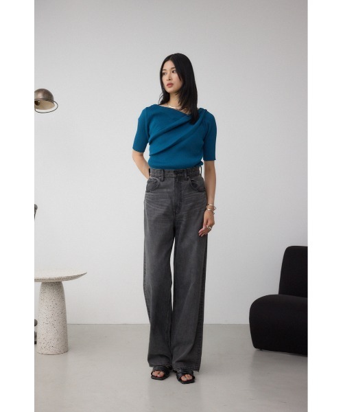 AZUL by moussy(アズールバイマウジー)の「ドレープデザイン5分袖リブニット(ニット/セーター・レディース・ダークグリーン/アイボリー/ブラック/レッド・FREE)」の7枚目の写真