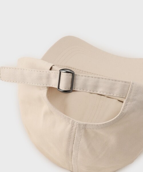 OPAQUE.CLIP（オペークドットクリップ）の「ロゴキャップ（キャップ・レディース・チャコールグレー/ライトベージュ/ブラック・00）」の8枚目の写真