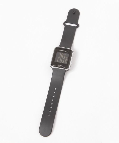 niko and...(ニコアンド)の「スクエアデジタルウォッチ(デジタル腕時計・レディース・ブラック/アイボリー/ピンク/ブルー・0)」の5枚目の写真