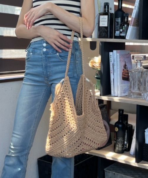ｔｏｌｅｎｅ（トレネ）の「メッシュ編み かぎ編み タッセル付き トートバッグ ワンショルダーバッグ 夏（トートバッグ・レディース・ブラウン/ライトベージュ・FREE）」の8枚目の写真