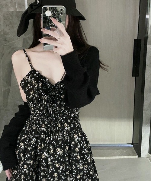 WESTSEA(ウエストシー)の「総柄 花柄 ミニワンピース キャミソール(ワンピース・レディース・ブラック・M/L)」の3枚目の写真