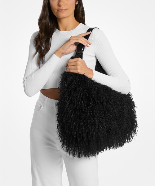 MICHAEL KORS(マイケルコース)の「NOLITA フォー シアリング ショルダー ラージ(ショルダーバッグ・レディース・ブラック・FREE)」の2枚目の写真