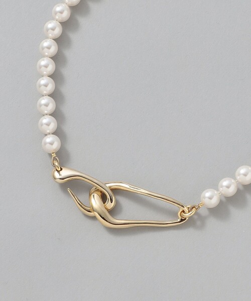 EPOCA（エポカ）の「オイスターパールチョーカー（ネックレス・レディース・オフホワイト・FREE）」の5枚目の写真