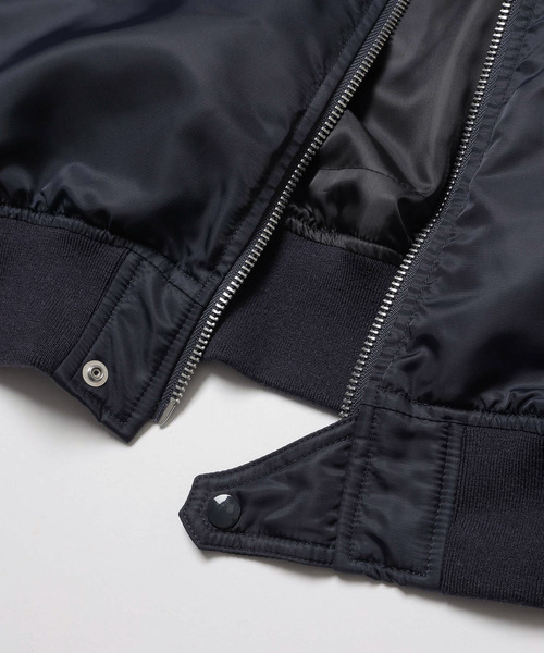 MR.OLIVE（ミスターオリーブ）の「MR.OLIVE ミスターオリーブ / MILITARY NYLON L-2 FLIGHT JACKET ミリタリーナイロンL-2フライトジャケット / M253136（MA-1・メンズ・グリーン/ネイビー・SMALL/MEDIUM/LARGE）」の18枚目の写真