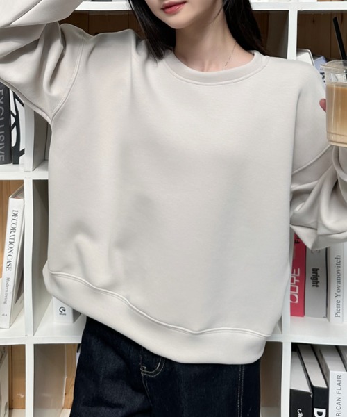 Eclat one（エクラワン）の「【Eclat one】ダンボール クルーネック スウェット（スウェット・レディース・ベージュ/ブラック/ライトブルー・FREE）」の10枚目の写真