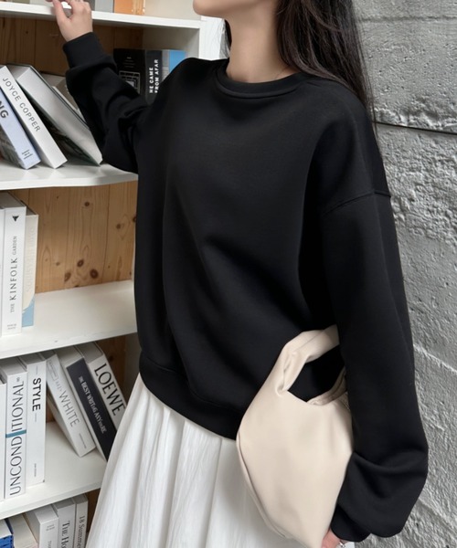 Eclat one（エクラワン）の「【Eclat one】ダンボール クルーネック スウェット（スウェット・レディース・ベージュ/ブラック/ライトブルー・FREE）」の6枚目の写真