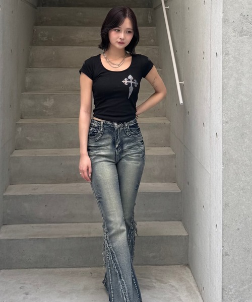 ZIPPER CLUB（ZIPPER CLUB ジッパークラブ）の「Washed Stretch Fringe Denim（デニムパンツ・レディース・ブルー/ブラック・LARGE/MEDIUM/SMALL）」の6枚目の写真