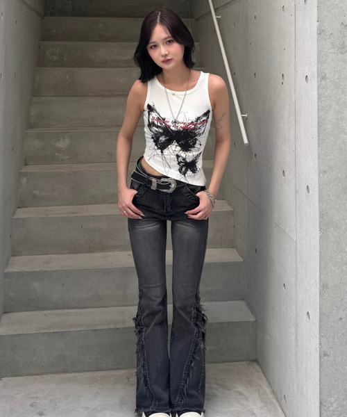 ZIPPER CLUB（ZIPPER CLUB ジッパークラブ）の「Washed Stretch Fringe Denim（デニムパンツ・レディース・ブルー/ブラック・LARGE/MEDIUM/SMALL）」の14枚目の写真