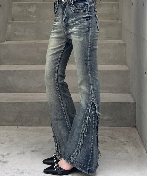 ZIPPER CLUB（ZIPPER CLUB ジッパークラブ）の「Washed Stretch Fringe Denim（デニムパンツ・レディース・ブルー/ブラック・LARGE/MEDIUM/SMALL）」の16枚目の写真