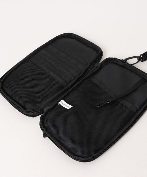 ムラサキスポーツ(ムラサキスポーツ)の「DEAR LAUREL/ディアローレル ショルダーバッグ METRO SHOULDER DL25F10101(ショルダーバッグ・メンズ・ブラック/カーキ/ベージュ・FREE)」の6枚目の写真