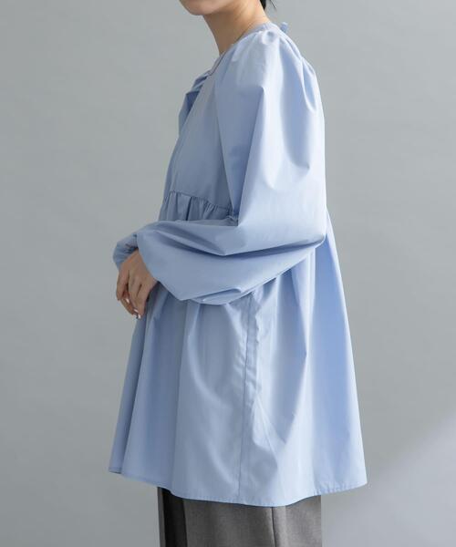 KBF（ケイビーエフ）の「『WEB限定』BACKリボンチュニック（チュニック・レディース・ダークブラウン/オフホワイト/ライトブルー・ONE）」の18枚目の写真