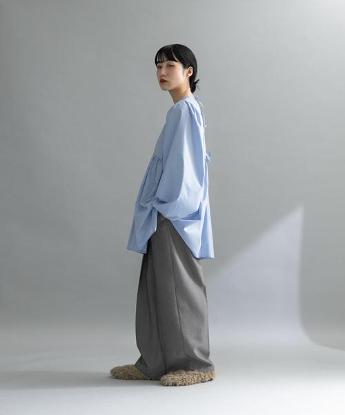 KBF（ケイビーエフ）の「『WEB限定』BACKリボンチュニック（チュニック・レディース・ダークブラウン/オフホワイト/ライトブルー・ONE）」の21枚目の写真