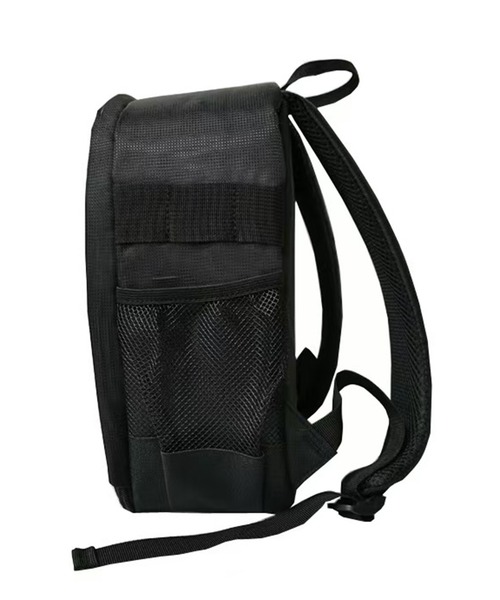 CALIFORNIA OUTFITTERS(カリフォルニア アウトフィッターズ)の「8B46 フロントジップ 仕切りデザイン カメラバックパック(カメラ/カメラグッズ・メンズ・ブラック×グレー・ONESIZE)」の4枚目の写真