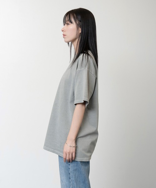 Knuu（ヌウ）の「Heavy Pigment Dye T-Shirt（Tシャツ/カットソー・メンズ・グレー/ブラウン/オフホワイト/ブラック/ライトブルー・LARGE/MEDIUM/SMALL/X-SMALL/XX-LARGE/X-LARGE）」の19枚目の写真