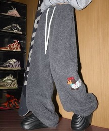 CELENA BEATS（セレナビーツ）の「モコモコ ワイドパンツ 刺繍ダックス ゆったり ボアフリースパンツ（その他パンツ）」