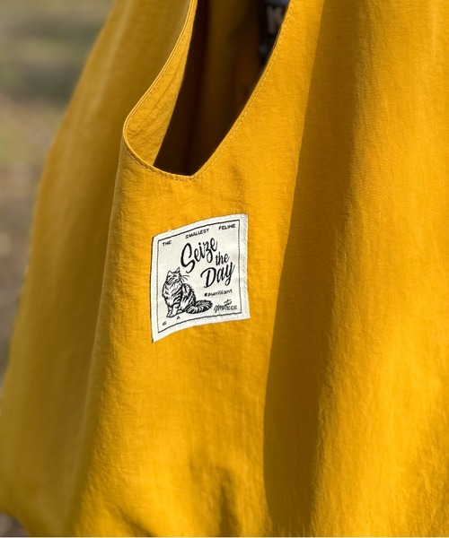 mi via loca（ミヴィアロカ）の「配色ナイロンBigフリルバッグ（トートバッグ・レディース・マスタード/カーキ/ブラック・FREE）」の21枚目の写真