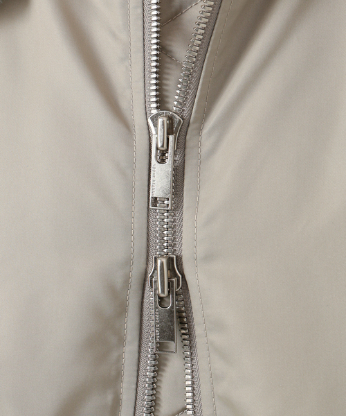 VERMEIL par iena(ヴェルメイユパーイエナ)の「upper hights アッパーハイツ THE U-2 HOODIE 403A38702GRG(その他アウター・レディース・チャコールグレー・SMALL/X-SMALL)」の2枚目の写真