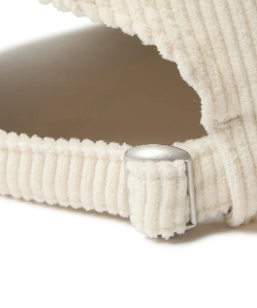 NEW ERA（ニューエラ）の「NEW ERA/ニューエラ キャップ 9TWENTY Corduroy MLB コーデュロイ キャップ（キャップ・メンズ・ネイビー/グリーン/ダークブラウン/グレー/ブラック/アイボリー・M/L）」の22枚目の写真