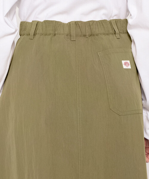 DANTON（ダントン）の「WOMEN'S C/N TWILL 2TUCK SKIRT（スカート・レディース・ネイビー/ベージュ系その他/ブラウン/チャコール・38/36）」の14枚目の写真