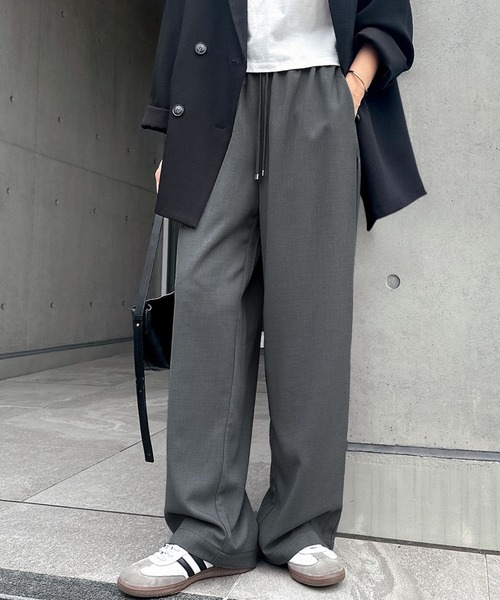 andme(アンドミー)の「【新色追加】とろみイージーワイドパンツ(スラックス・レディース・ブラック/ホワイト/チャコールグレー/ブラウン/ライトブラウン/ベージュ/ネイビー・S/M/L)」の4枚目の写真