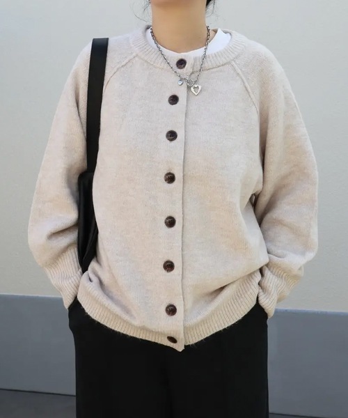 aquagarage（アクアガレージ）の「ドルマンスリーブニットカーディガン（カーディガン/ボレロ・レディース・オートミール/オレンジ/グレイッシュベージュ/ヘザーチャコール・M）」の3枚目の写真