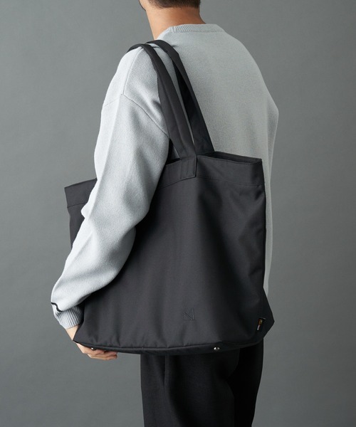 COLONY 2139（コロニートゥーワンスリーナイン）の「軽量400g コーデュラナイロントートバッグ【撥水】（トートバッグ・メンズ・ブラック・FREE）」の11枚目の写真