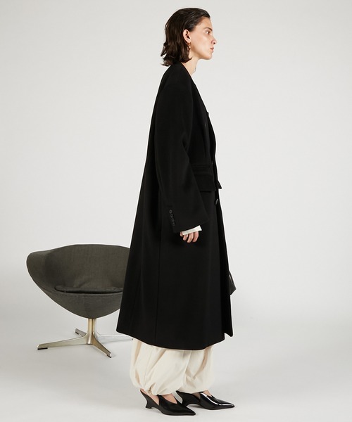 PRANK PROJECT（プランクプロジェクト）の「マフラー付きコート / Coat with Muffler（ノーカラーコート・レディース・グレー/ブラック・FREE）」の6枚目の写真