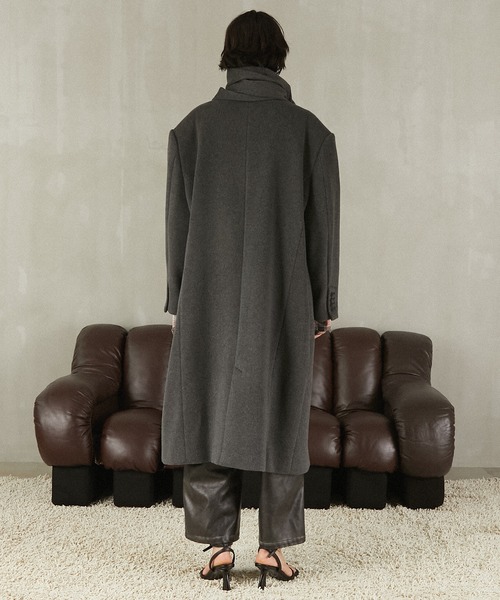 PRANK PROJECT（プランクプロジェクト）の「マフラー付きコート / Coat with Muffler（ノーカラーコート・レディース・グレー/ブラック・FREE）」の7枚目の写真