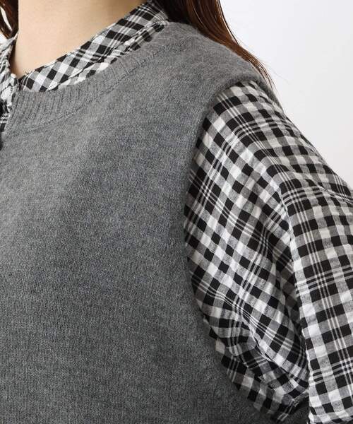 one'sterrace(ワンズテラス)の「【あったか】ふわもち素材のシンプル前開きベスト(ベスト・レディース・ベージュ系8/グレー系その他7/ブラック系8・02)」の8枚目の写真