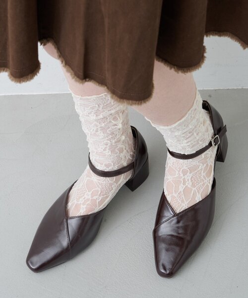 Kastane(カスタネ)の「レースソックス(ソックス/靴下・レディース・ブラック/ホワイト/アイボリー・FREE)」の4枚目の写真