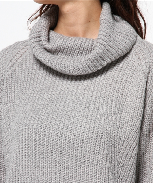 MOUSSY（マウジー）の「Loose turtle knit（ニット/セーター・レディース・ライトグレー/オフホワイト/ブラック/ブラウン・FREE）」の11枚目の写真