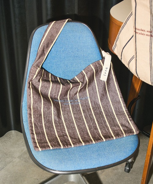 beej（ビージ）の「(beej)ONESHOULDER BAG STRIPE（ショルダーバッグ・レディース・ベージュ/ブラウン/ブルー・ONE SIZE）」の17枚目の写真