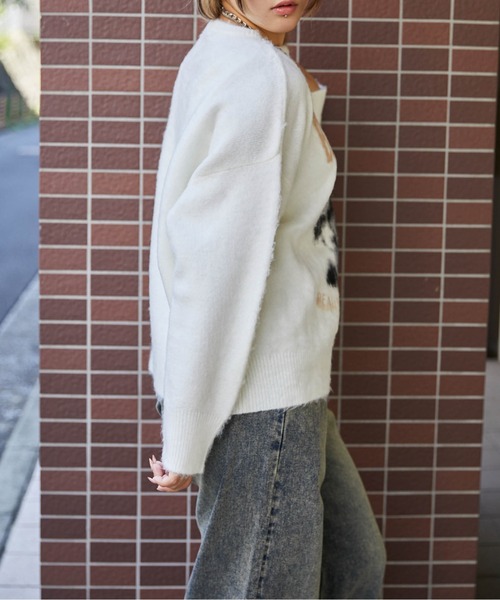 GORGE(ゴージ)の「《ふんわり起毛タッチ》レディース ロゴ ジャカードニット プルオーバー 秋冬(ニット/セーター・レディース・ブラック/オフホワイト/チャコール・F)」の7枚目の写真