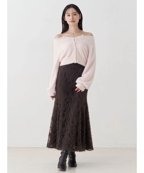 MERCURYDUO（マーキュリーデュオ）の「シャギーエンブロイダリースカート（スカート・レディース・オフホワイト/ベビーピンク/ブラウン・SMALL/MEDIUM）」の5枚目の写真