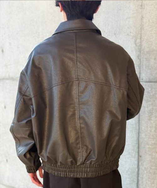 NYLAUS（ナイラス）の「【Nylaus】オーバーサイズPUレザーA-2型フライトジャケット レザーブルゾン レザージャケット（ブルゾン・メンズ・ブラウン/ブラック・L/M）」の15枚目の写真