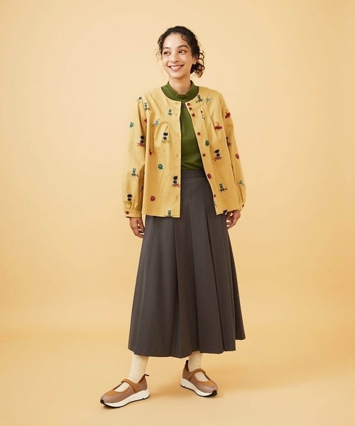Jocomomola（ホコモモラ）の「ベアスムース 配色刺繍カットソー（Tシャツ/カットソー・レディース・ベージュ/カーキ/オレンジ/ブルー/ブラック/ボルドー/ダークインディゴブルー・40）」の19枚目の写真