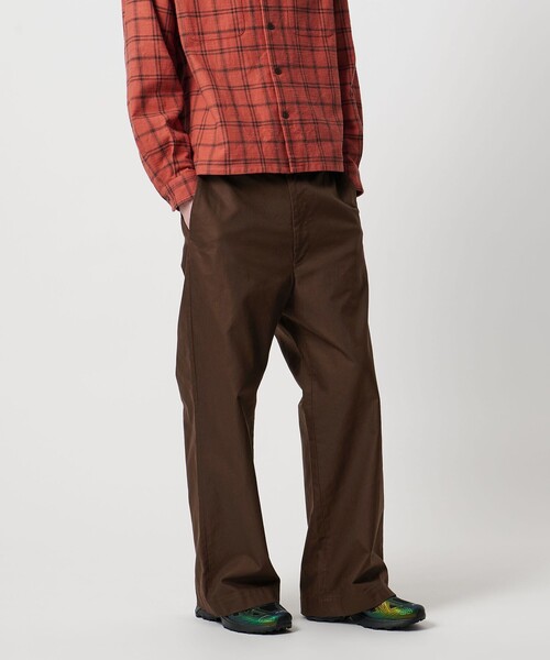 UNITED ARROWS & SONS（ユナイテッドアローズアンドサンズ）の「＜UNITED ARROWS & SONS＞ CTN/SRG BAGGY TROUSERS 25AW/パンツ（チノパンツ・メンズ・ダークブラウン/ベージュ・XL/S/L/M）」の4枚目の写真