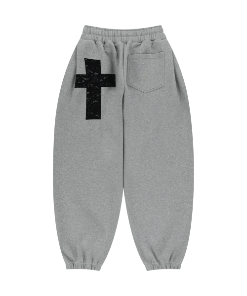 AAKAM(アーカム)の「Laced CROS2 Patch Sweatpants (Gray)(スウェットパンツ・レディース・グレー・2/1)」の2枚目の写真