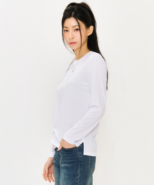 CHASECULT（チェイスカルト）の「レディース エッセンシャルTシャツ-ホワイト（Tシャツ/カットソー・レディース・ホワイト・90/85/95）」の2枚目の写真