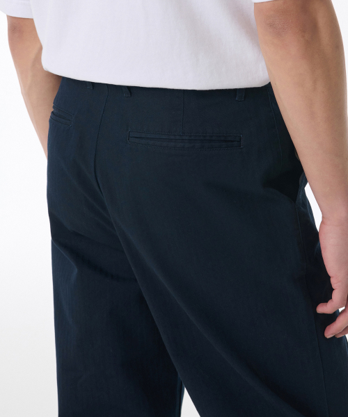 MUSINSA STANDARD（ムシンサスタンダード）の「コットンヘリンボーンテーパードパンツ[ネイビー]（その他パンツ・メンズ・その他・31/33/26/27/28/29/40/42/36/34/32/30）」の5枚目の写真