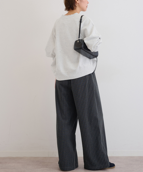 JOURNAL STANDARD relume（ジャーナルスタンダード　レリューム）の「《追加》ワンポイントロゴスウェット（スウェット・レディース・ネイビー/チャコールグレー/レッド・FREE）」の10枚目の写真