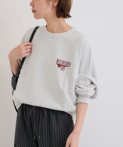 JOURNAL STANDARD relume（ジャーナルスタンダード　レリューム）の「《追加》ワンポイントロゴスウェット（スウェット・レディース・ネイビー/チャコールグレー/レッド・FREE）」の8枚目の写真