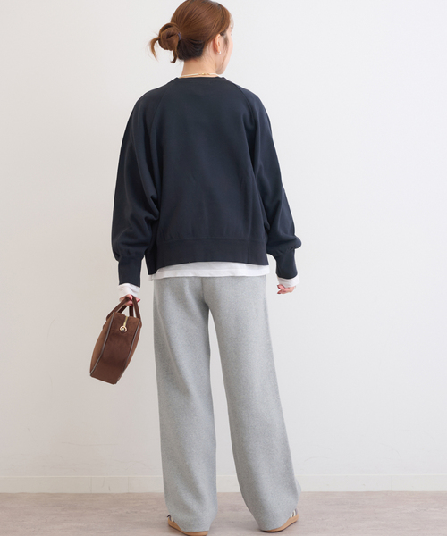 JOURNAL STANDARD relume（ジャーナルスタンダード　レリューム）の「《追加》ワンポイントロゴスウェット（スウェット・レディース・ネイビー/チャコールグレー/レッド・FREE）」の4枚目の写真