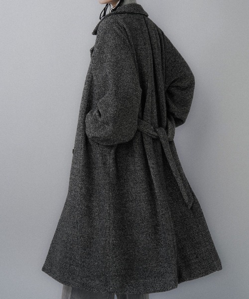 HARE（ハレ）の「コクーンスリーブラメロングコート(HARE)（チェスターコート・レディース・グレー/ネイビー・FREE）」の11枚目の写真