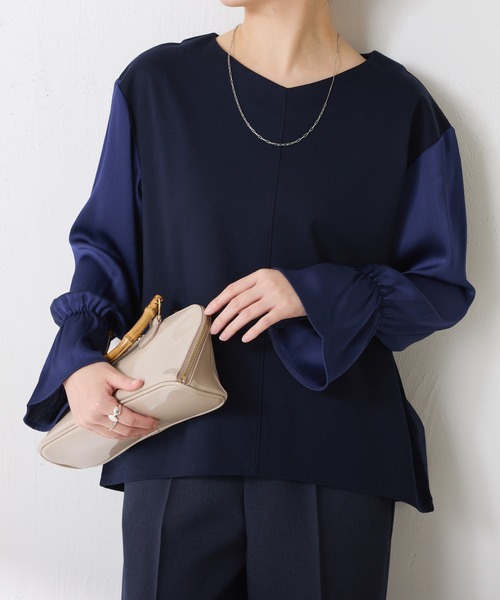 COLLAGE GALLARDAGALANTE(コラージュガリャルダガランテ)の「ドッキングスリーブプルオーバー(Tシャツ/カットソー・レディース・ネイビー/パープル/オフホワイト・FREE)」の3枚目の写真