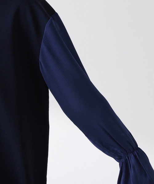 COLLAGE GALLARDAGALANTE(コラージュガリャルダガランテ)の「ドッキングスリーブプルオーバー(Tシャツ/カットソー・レディース・ネイビー/パープル/オフホワイト・FREE)」の13枚目の写真