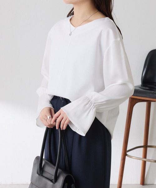 COLLAGE GALLARDAGALANTE(コラージュガリャルダガランテ)の「ドッキングスリーブプルオーバー(Tシャツ/カットソー・レディース・ネイビー/パープル/オフホワイト・FREE)」の5枚目の写真