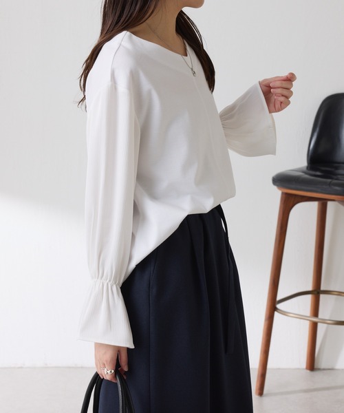 COLLAGE GALLARDAGALANTE(コラージュガリャルダガランテ)の「ドッキングスリーブプルオーバー(Tシャツ/カットソー・レディース・ネイビー/パープル/オフホワイト・FREE)」の7枚目の写真